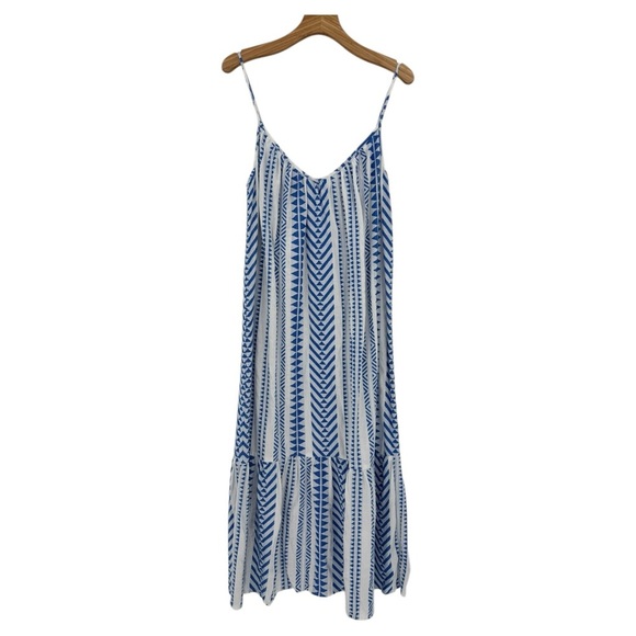 Velvet by Graham & Spencer Dinae Jacquard Maxi Dress in Cobalt Size M - Picture 5 of 13